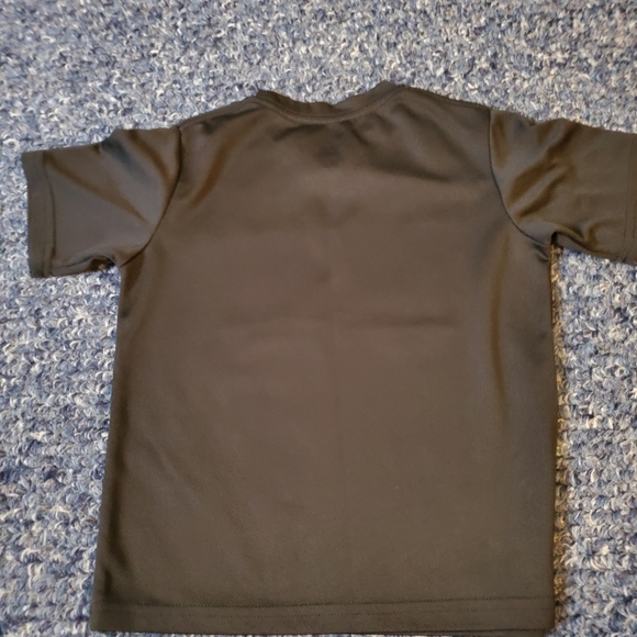 Minecraft size 6 t-shirt - Picture 2 of 2